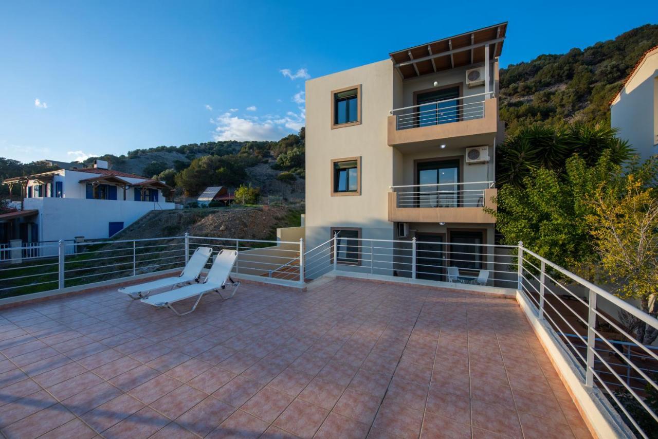 Portela Apartments Kampoula كيراتوكامبوس المظهر الخارجي الصورة