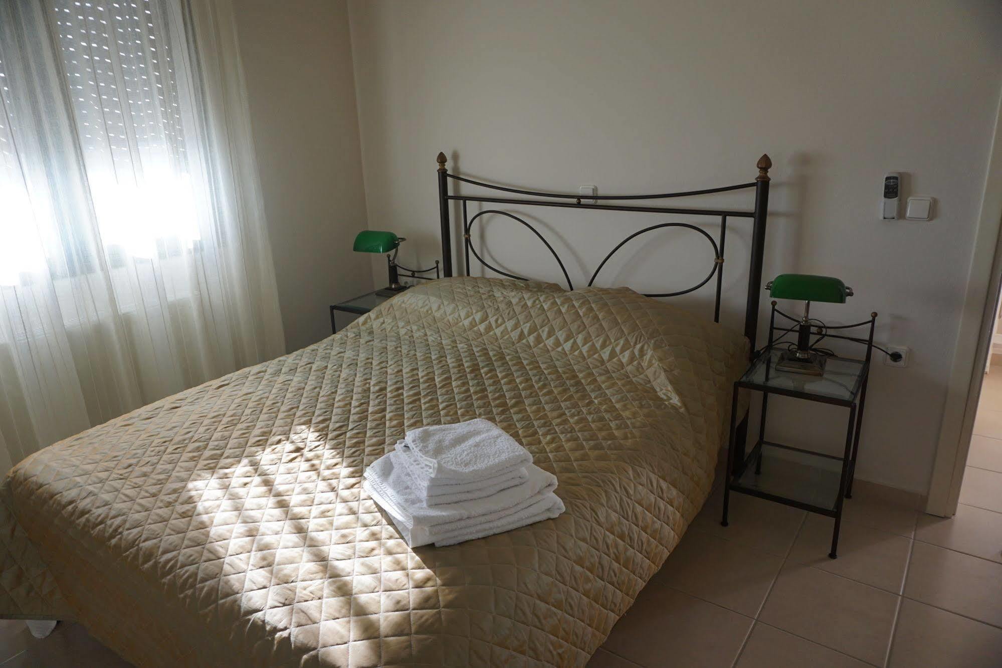Portela Apartments Kampoula كيراتوكامبوس المظهر الخارجي الصورة